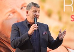 Fans Feiern Semino Rossi In Jena 00013